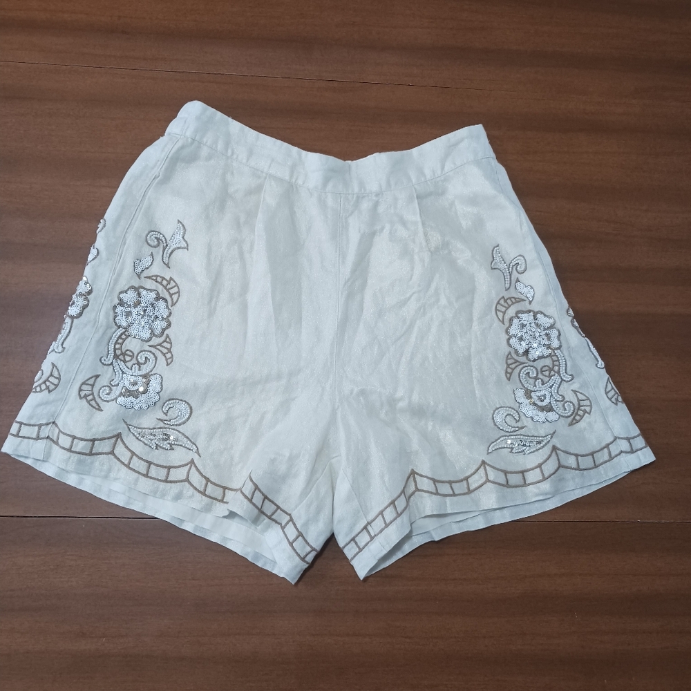 Boston Proper Shorts Gold Shimmer Beaded Embroider Linen Cotton Size 4 Pockets